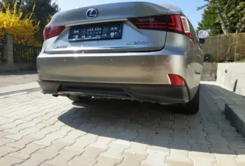 Zadní parkovací senzory Lexus - montáž