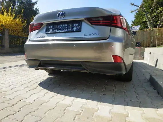 Zadní parkovací senzory Lexus - montáž