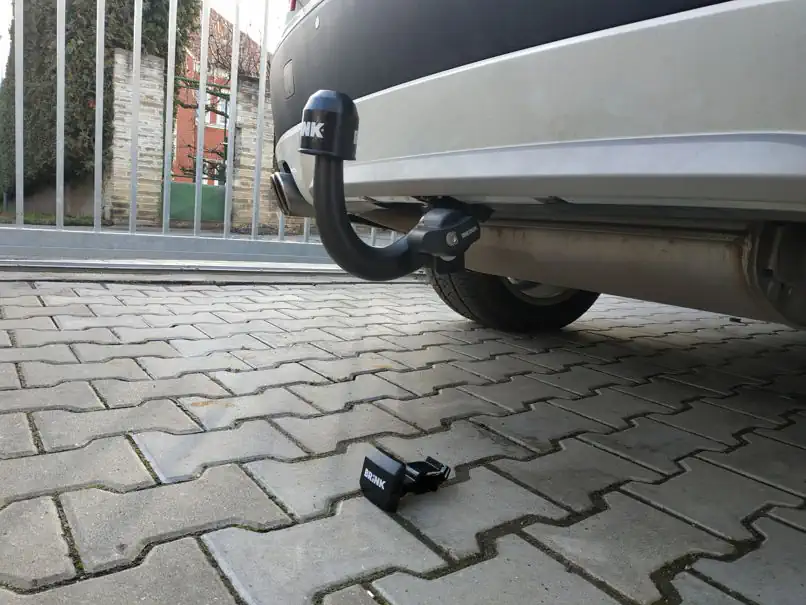 Tazne zarizeni do auta BMW X3 - montaz Praha 5 - Jinonice